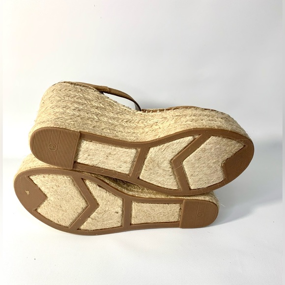 Marc Fisher Tan Wedge Sandals - Picture 11 of 11
